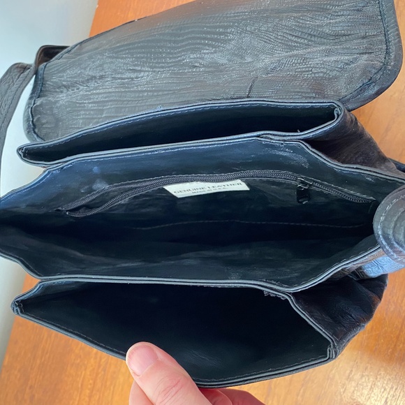 Vintage 80's Leather Purse - Picture 7 of 9